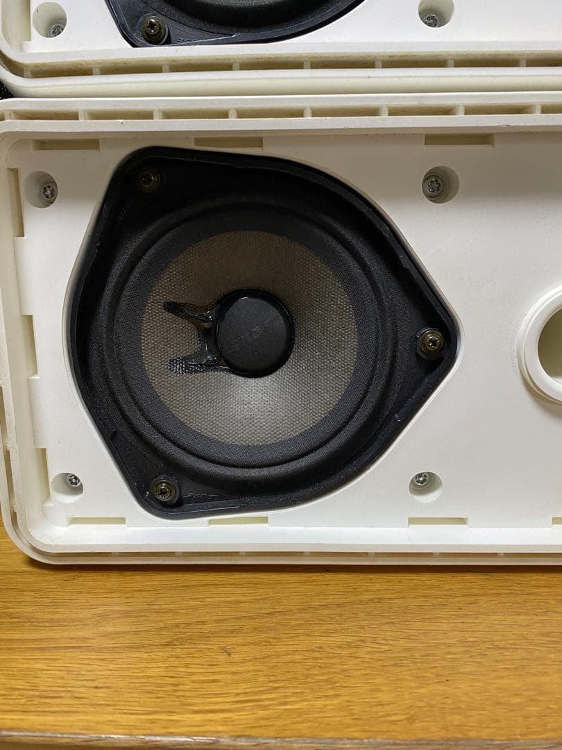 スピーカー・ウーファー BOSE 101MM 150w