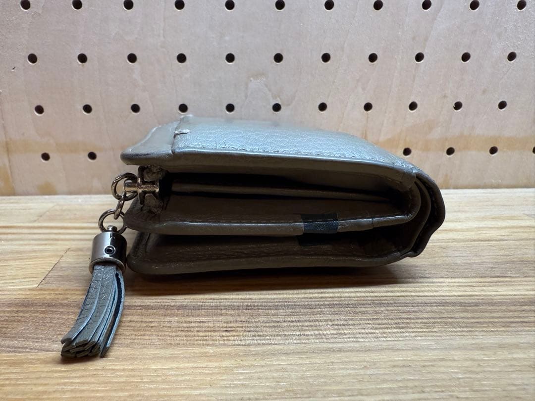 土屋鞄　クラルテ　フリンジスモールウォレット　二つ折り財布　アッシュグレー