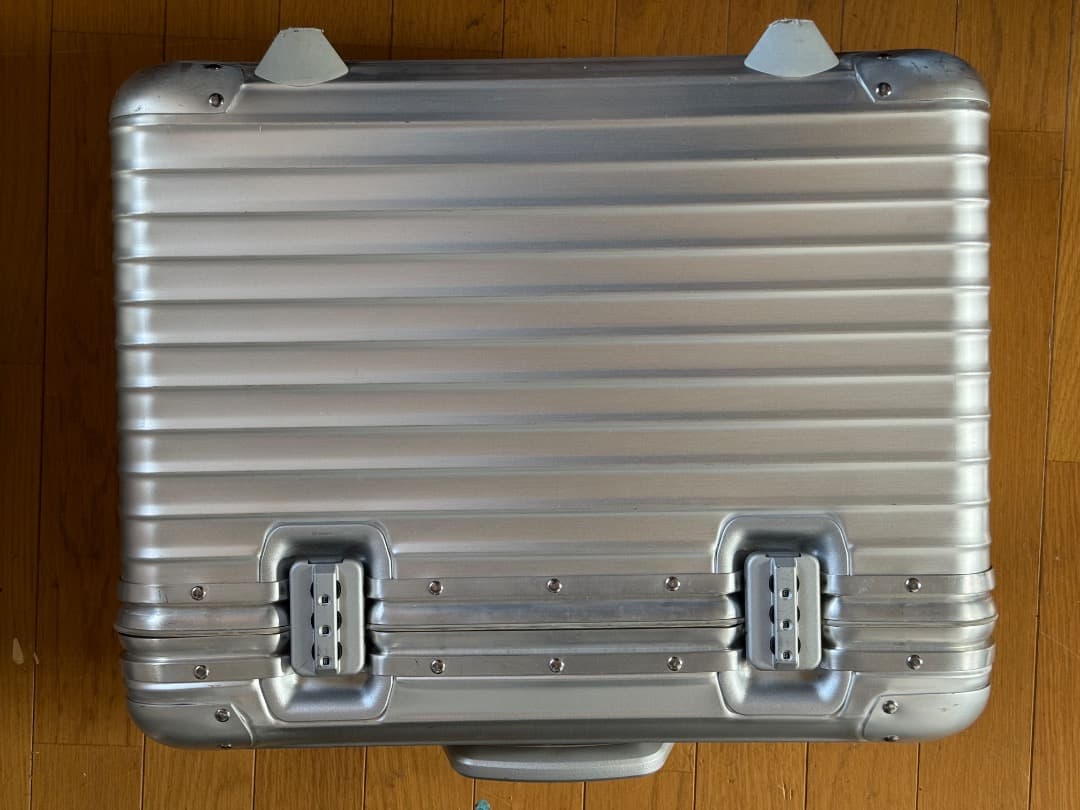 RIMOWAリモワ トパーズ2輪パイロット・トロリーリモワロゴPC対応バッグ付!