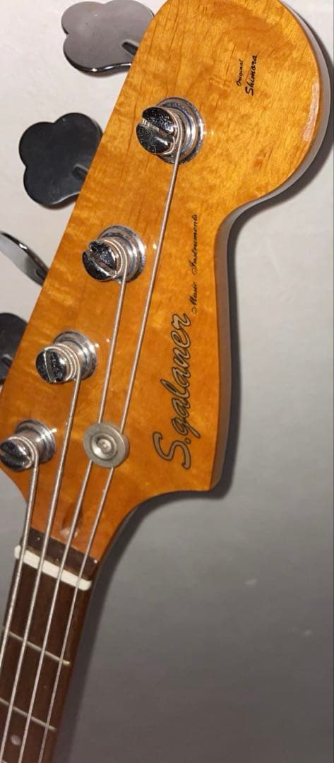 【動作確認済】ジャズベースFendar ピックアップ改造　ストラップ、アンプ付属