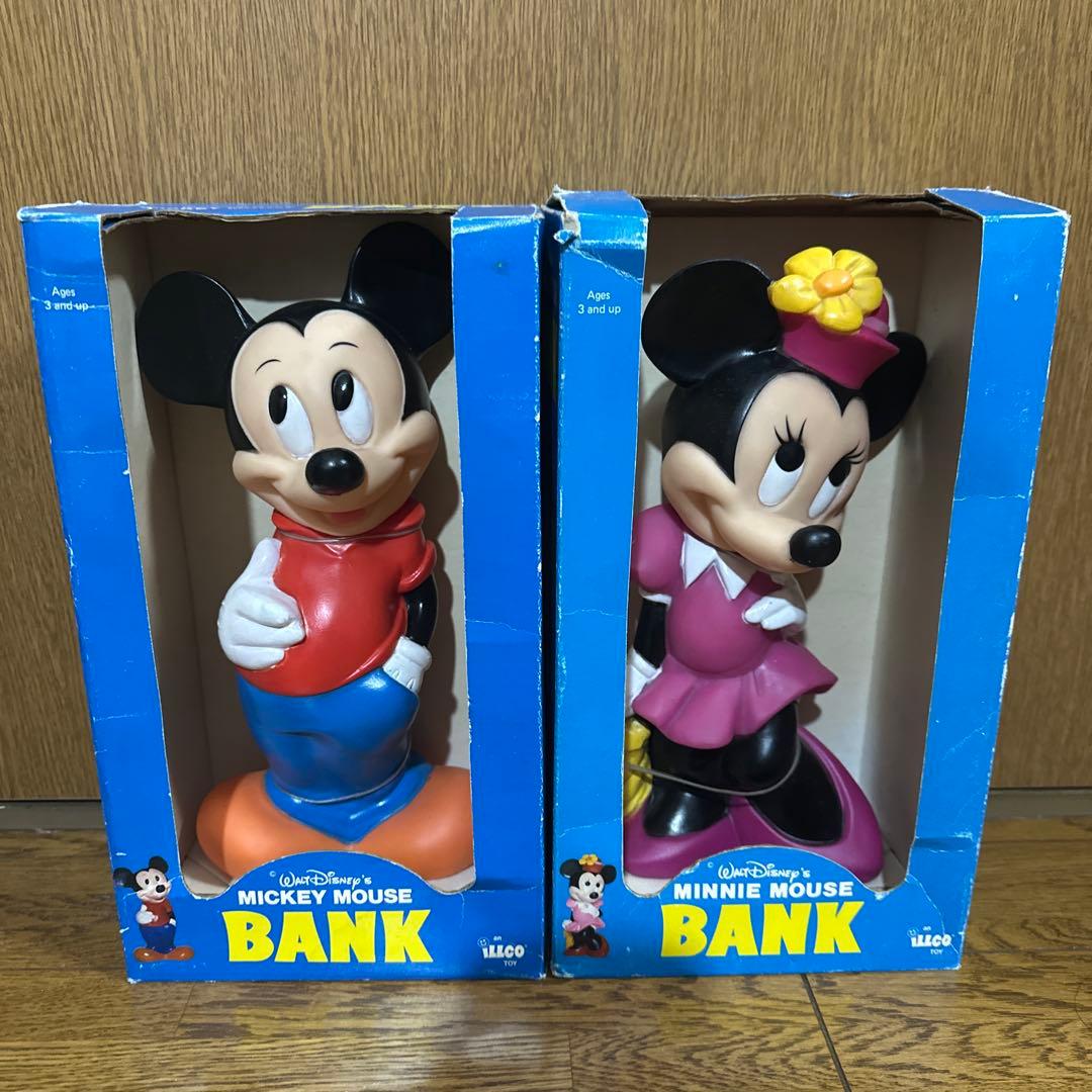 ILLO ミッキー　ミニー　貯金箱