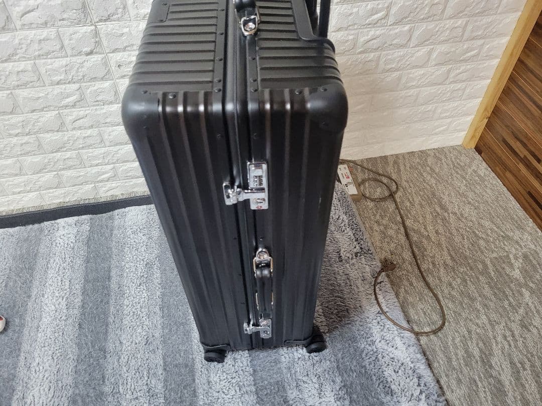 リモア　クラシックチェックイン　Lサイズ　正規品　美品