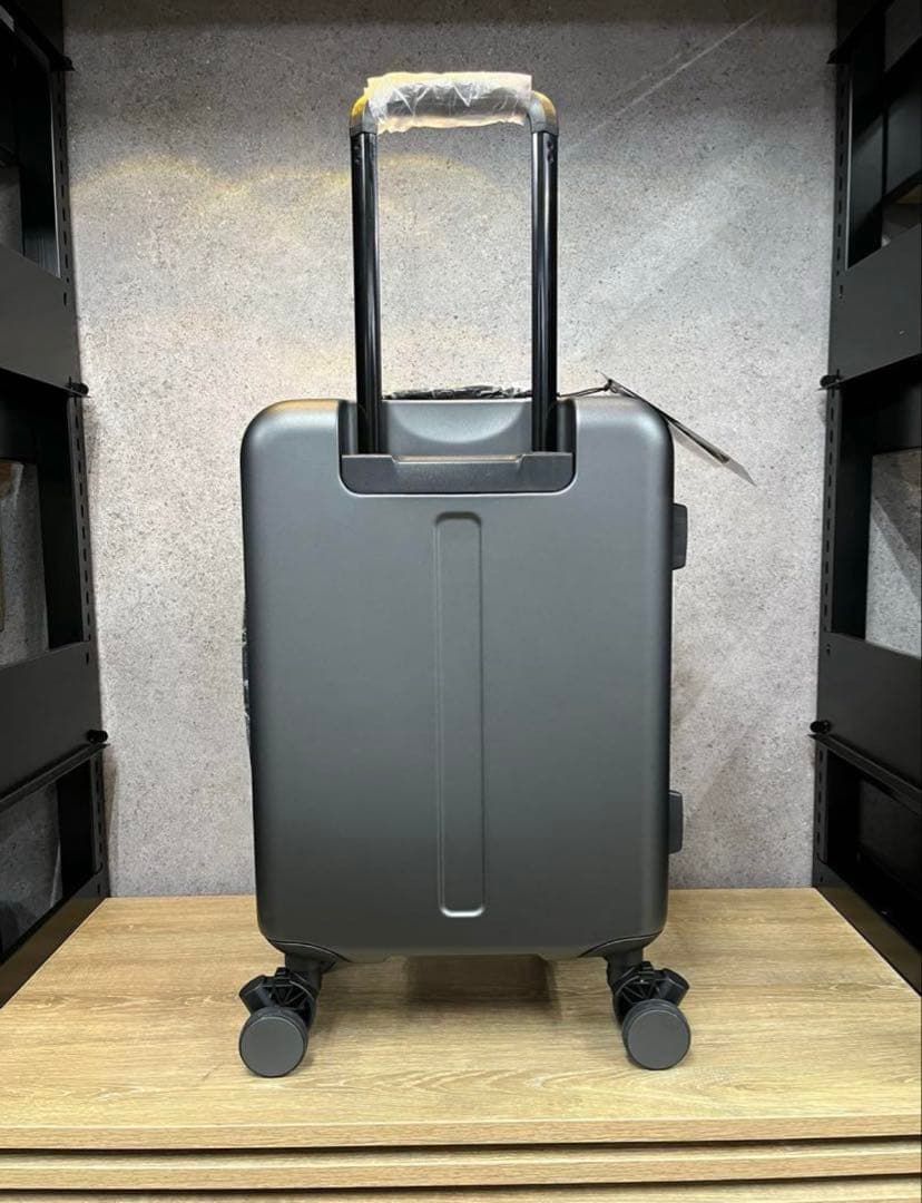 ブライテック BRIGHTECH BRO-18 機内持ち込み Sサイズ サタプラ