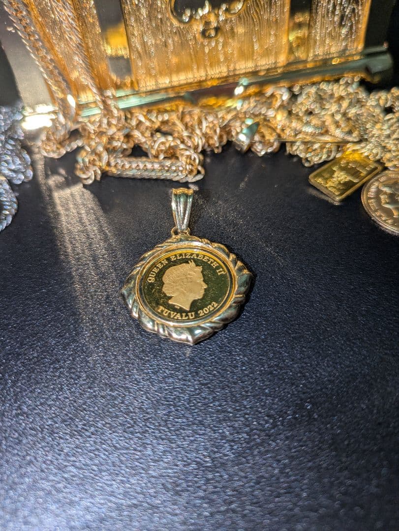 ツバル/ホース K24（純金　K24 1/10オンス、ペンダントのみ