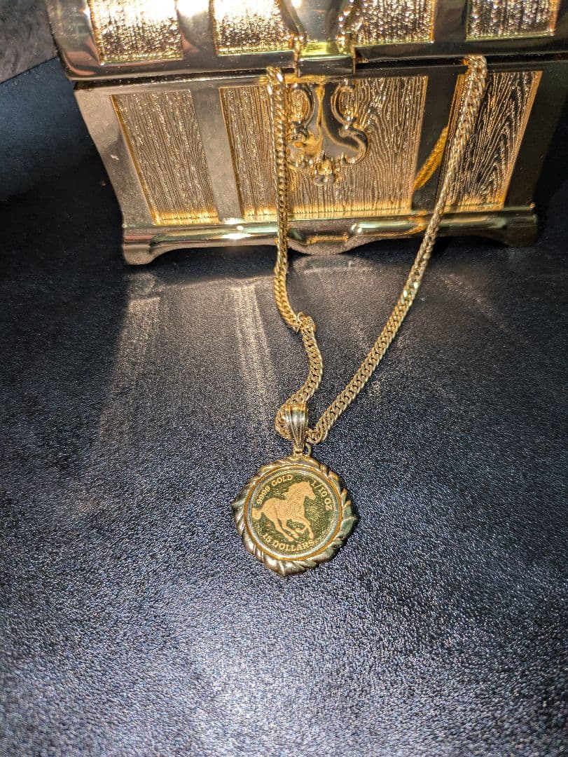 ツバル/ホース K24（純金　K24 1/10オンス、ペンダントのみ