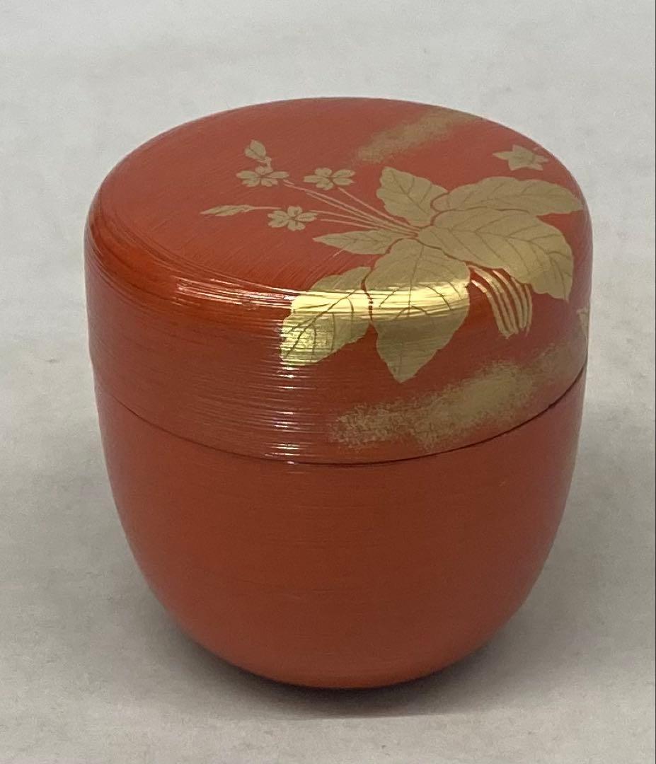 B532b「春の野蒔絵 朱刷目 中棗」熊谷秀穂作　共箱　薄茶器　茶道具