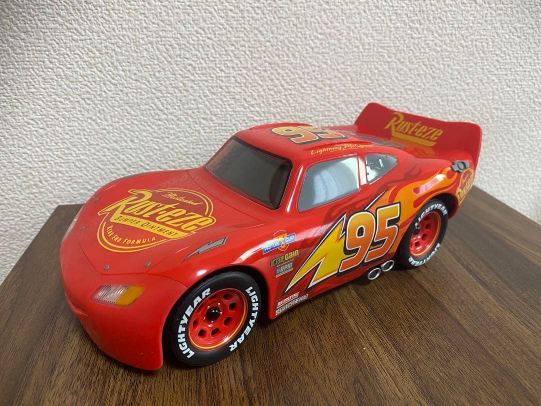 【本体のみ】スフィロアルティメットライトニング・マックィーン カーズラジコン美品