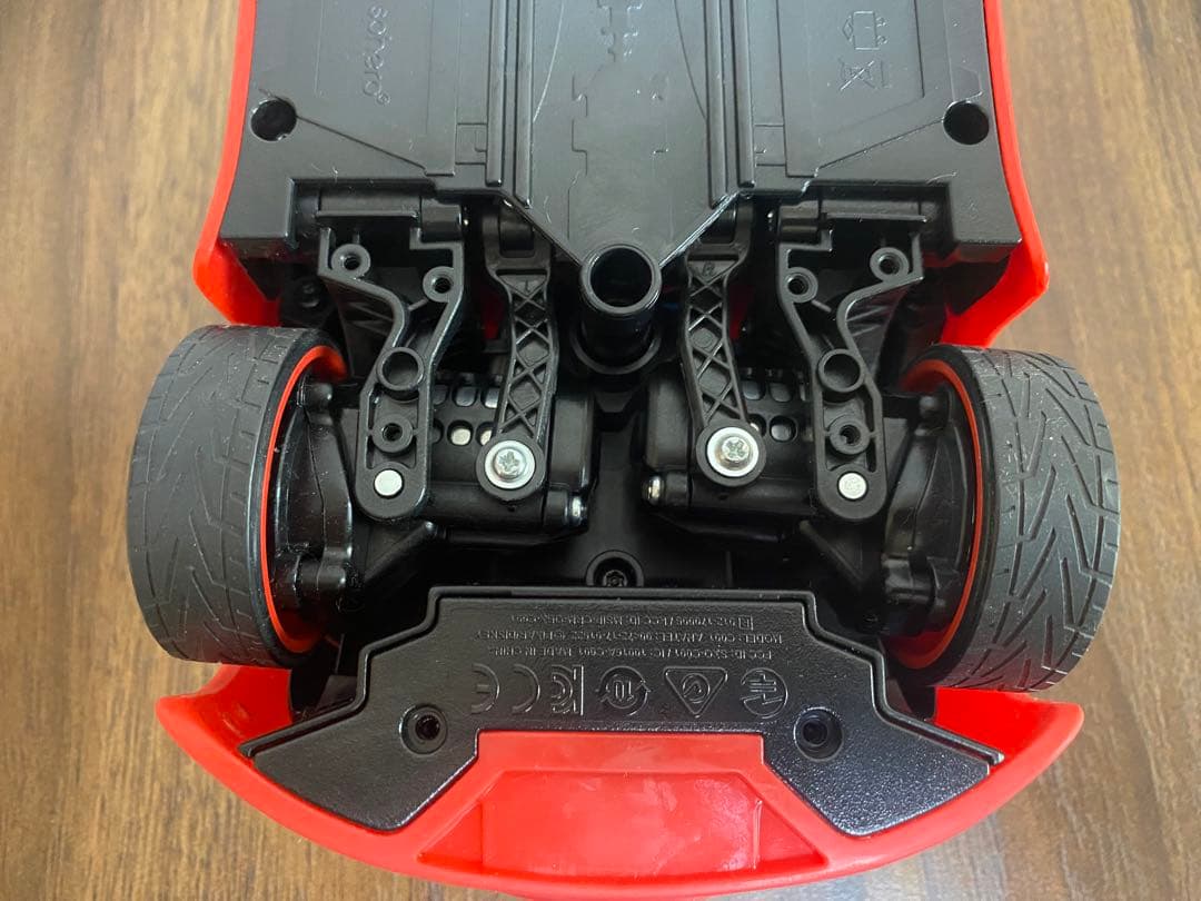 【本体のみ】スフィロアルティメットライトニング・マックィーン カーズラジコン美品