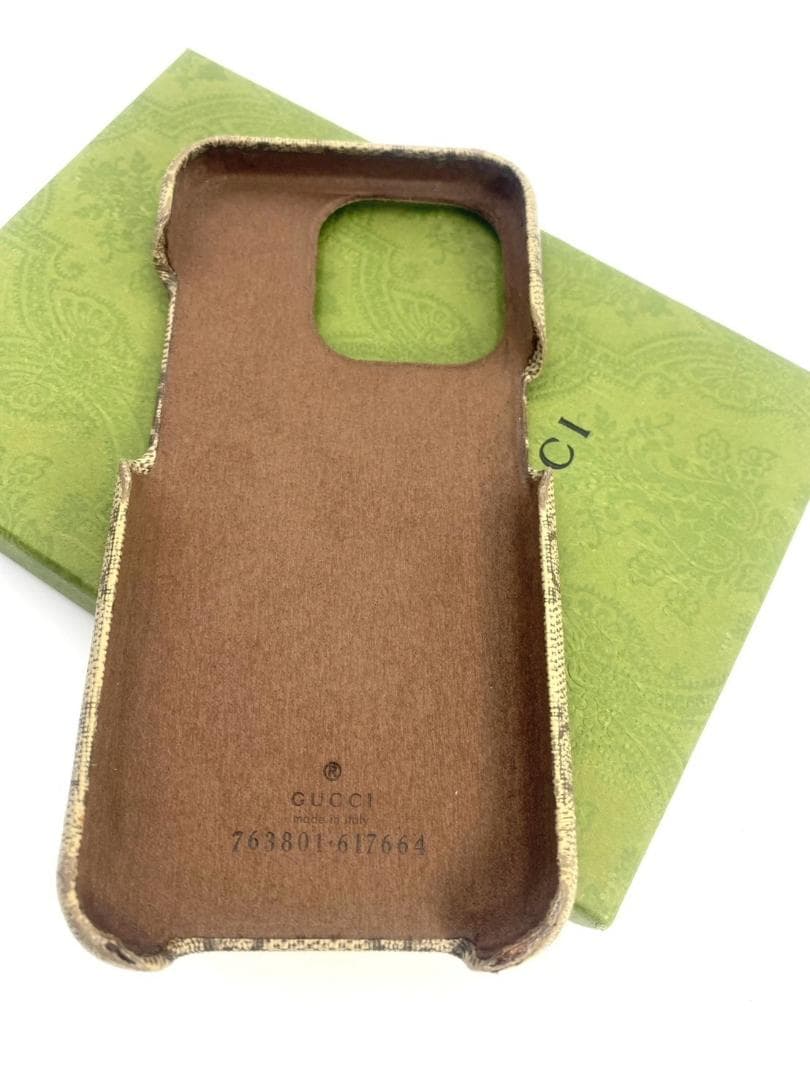 GUCCI オフィディア GGマーモント iPhone15Pro ケース