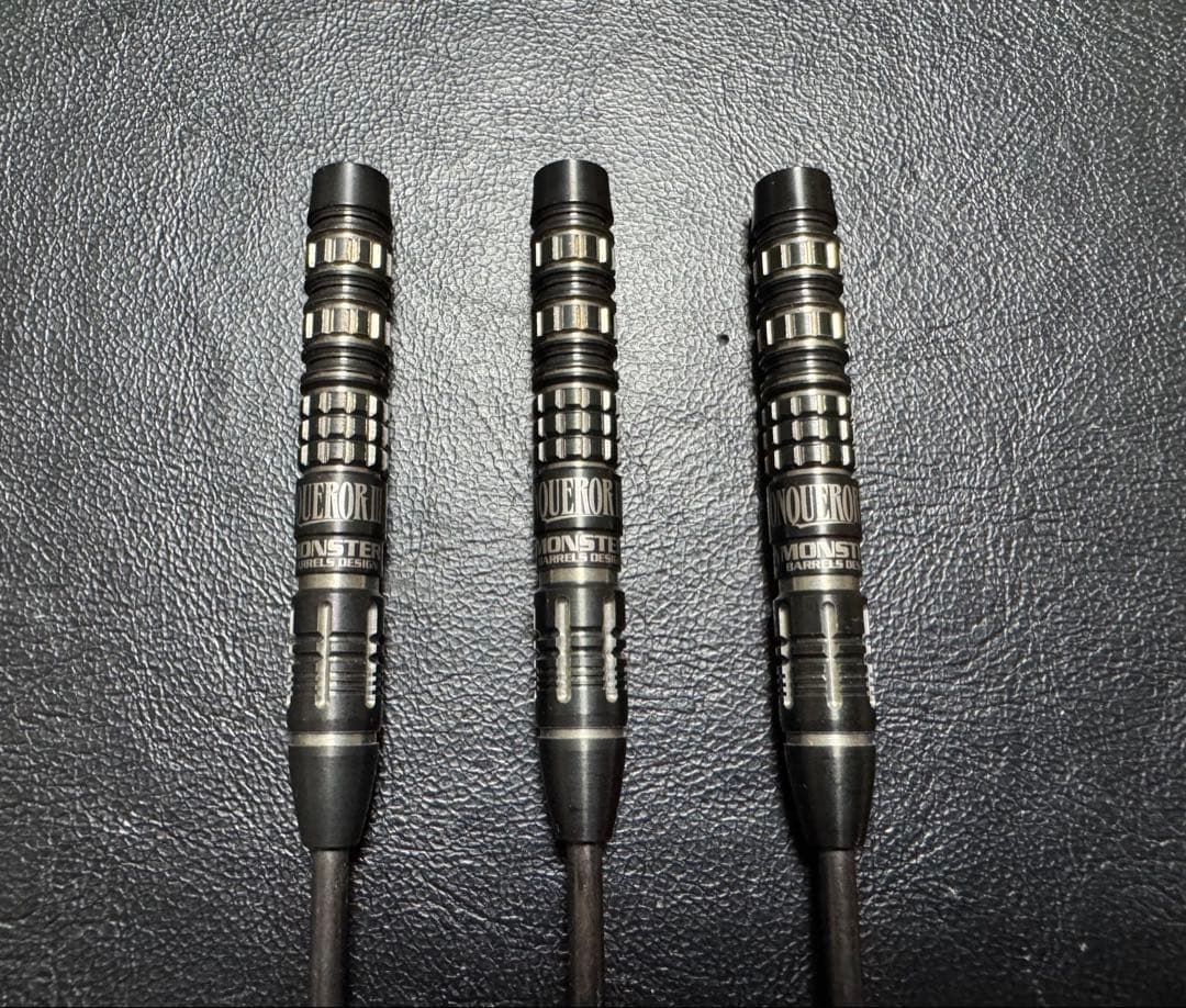 激レア モンスター コンクァラー3 エイドリアン・グレイモデル スティール