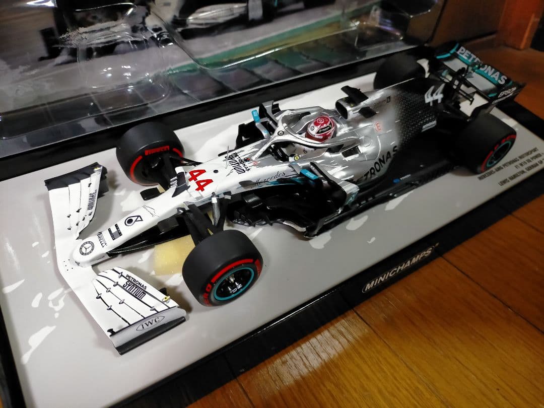 PMA 1/18 メルセデス F1 W10 ハミルトン 44 2019 ドイツ
