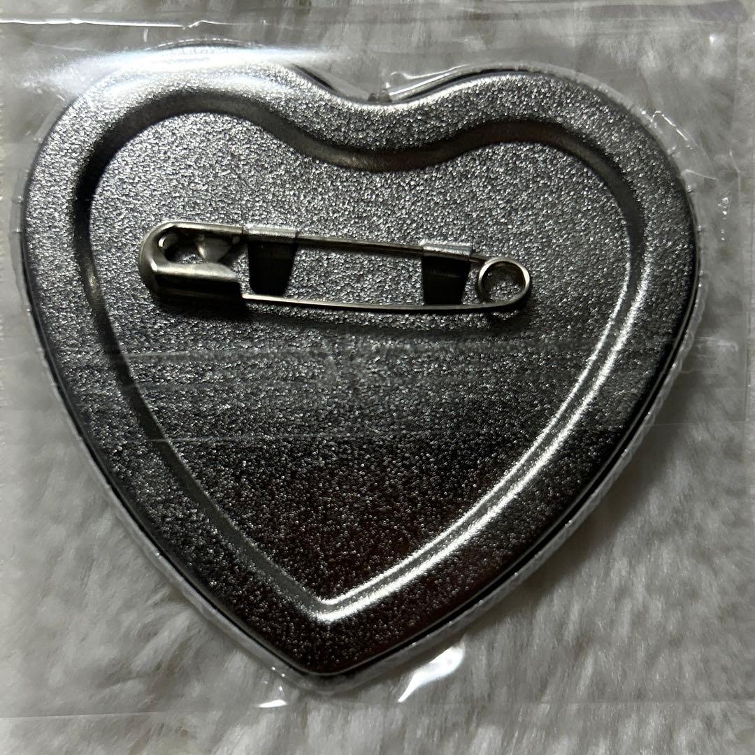 激レア　五等分の花嫁　 中野三玖　ハート　原作　缶バッジ