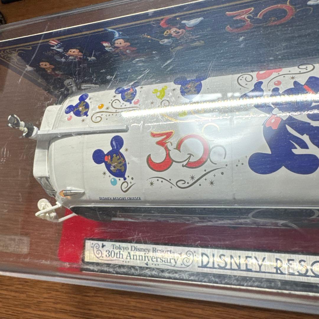 p*5様 ディズニーリゾートクルーザー 30周年 限定版 1/43