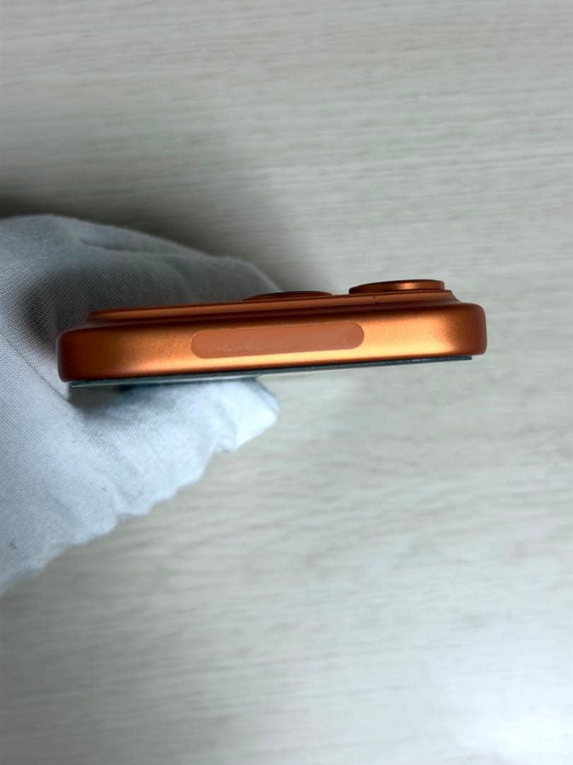 iPhone 17pro 256GB オレンジ 美品