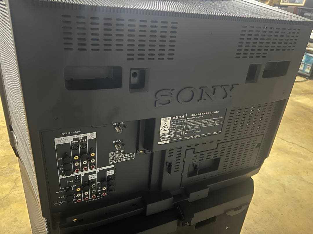 Sony ブラウン管テレビ 1999年製 29型