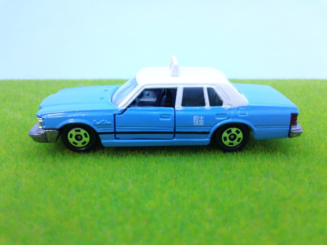 香港特別版 トヨタ クラウン 2800 ロイヤルサルーン 香港的士 2台セット