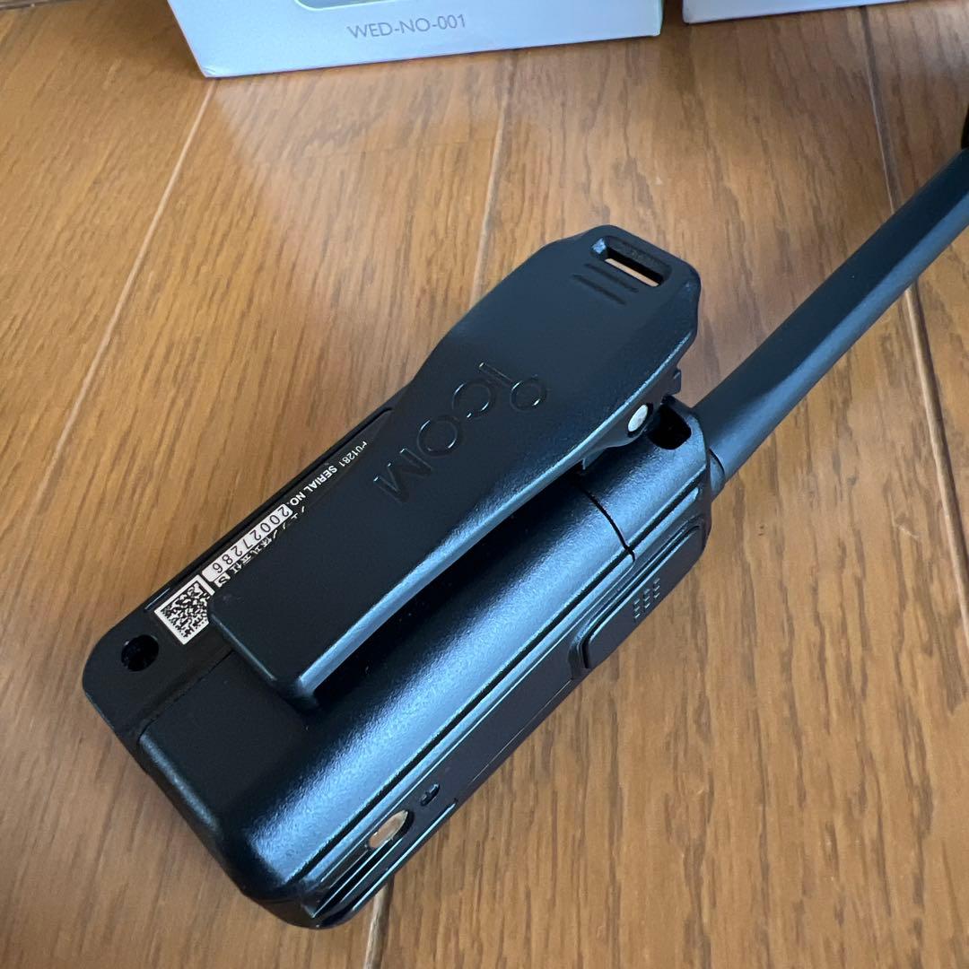 Wedge Talkie トランシーバー 2台セット　マイクのおまけ付き