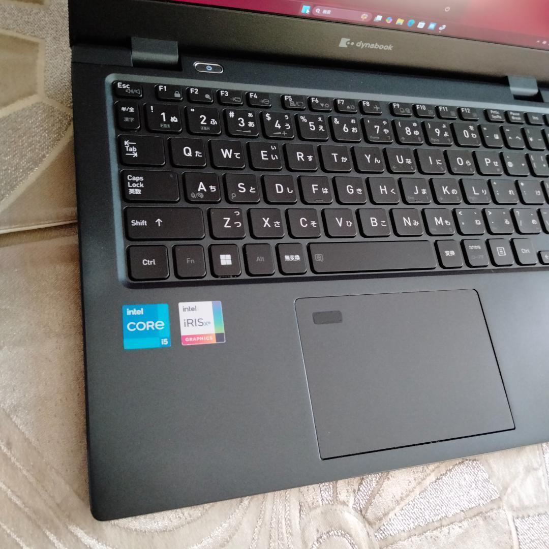 ▼11世代i5 １３インチ 8G 256G ▼1920＊1080