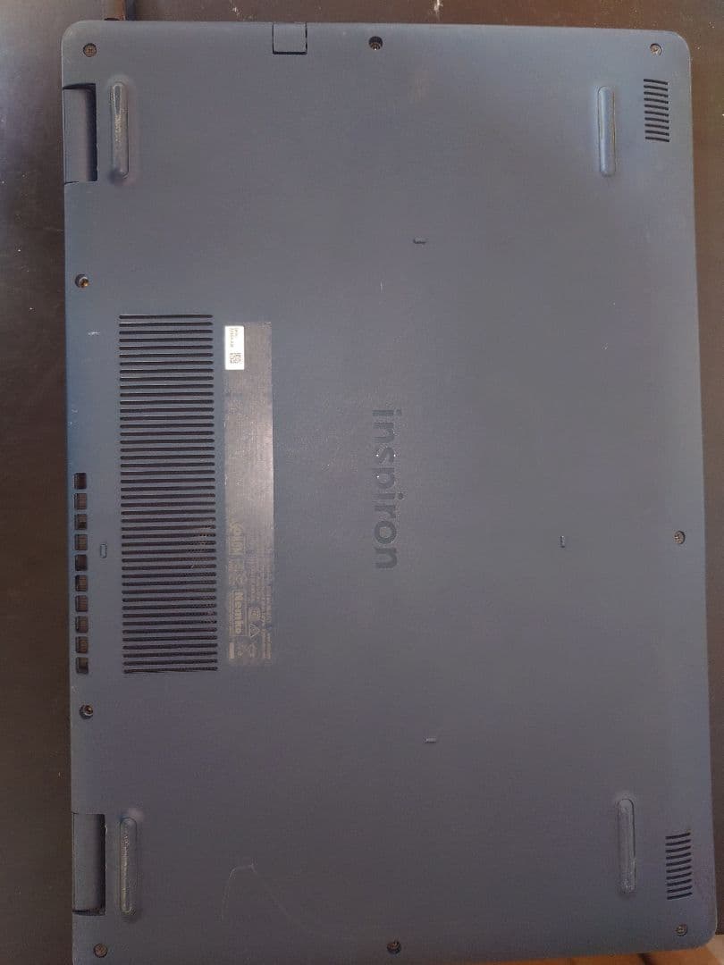 DELL inspiron 3501 11世代core i7搭載モデル