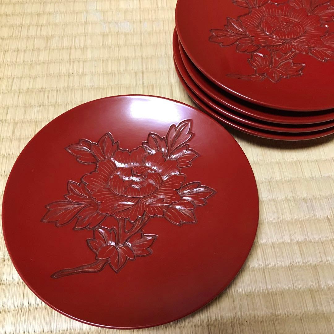 新潟県無形文化財指定　堆朱銘々皿　五枚揃い