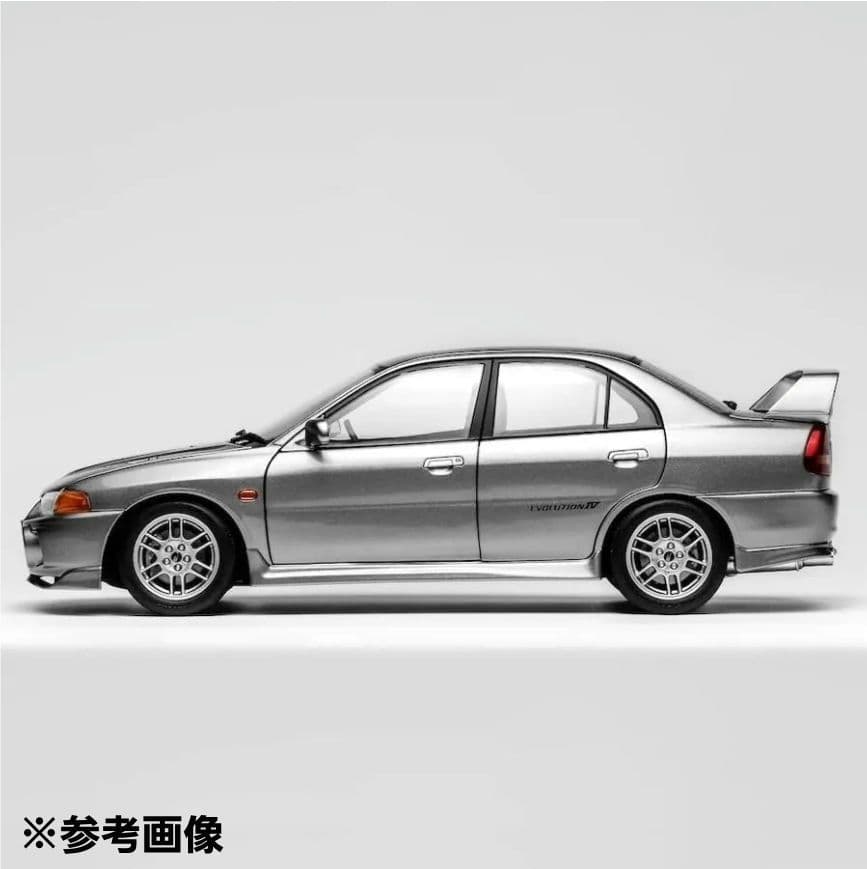 MOTORHELIX 1/18 ランサーエボリューションⅣ　ランエボⅣ シルバー
