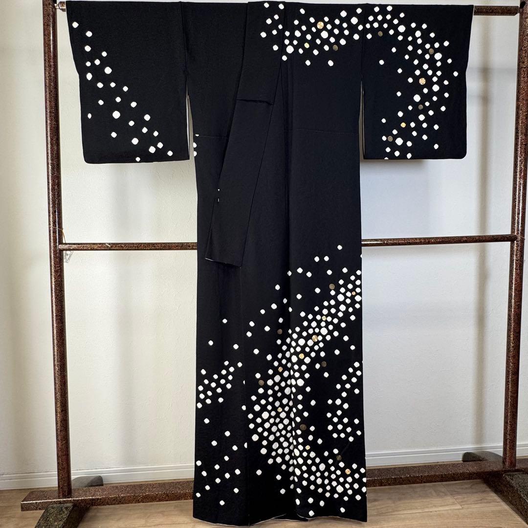超美品　正絹　袷　訪問着　着物　164裄68 黒　絞り　小玉　金刺繍　トール