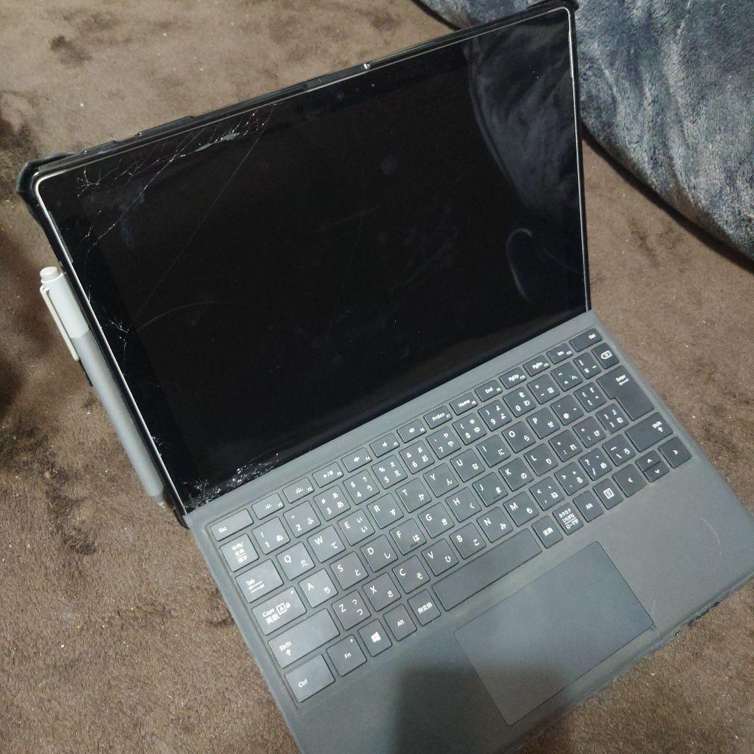 Surface Pro (第5世代) i7 8GBメモリ 256GB SSD