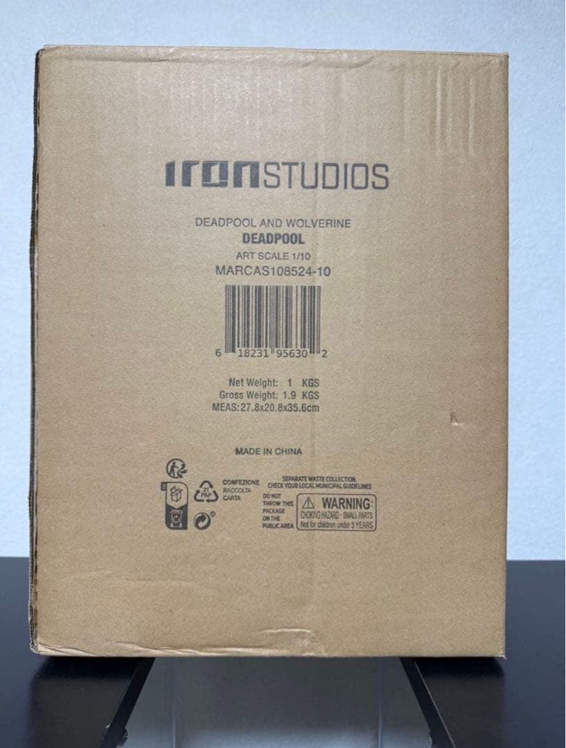 iron studios アイアン　スタジオ　 デッドプール　 1/10