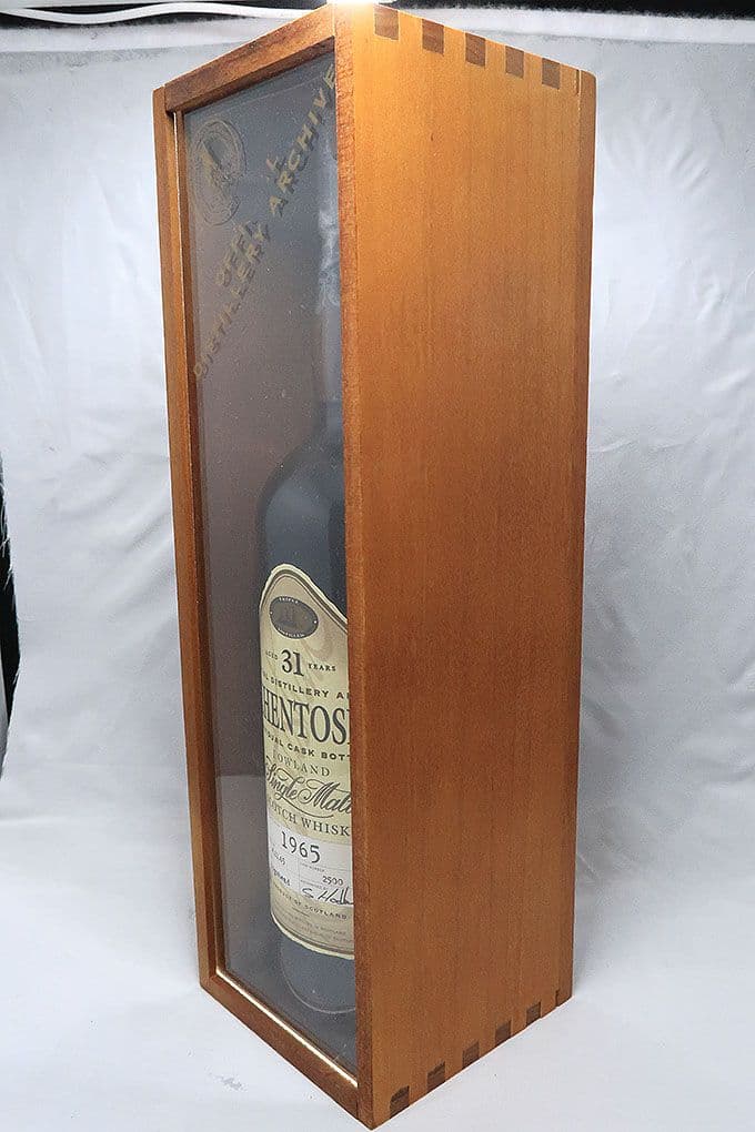 オーヘントッシャン １９６５ ３１年シングルカスクモルトウィスキー