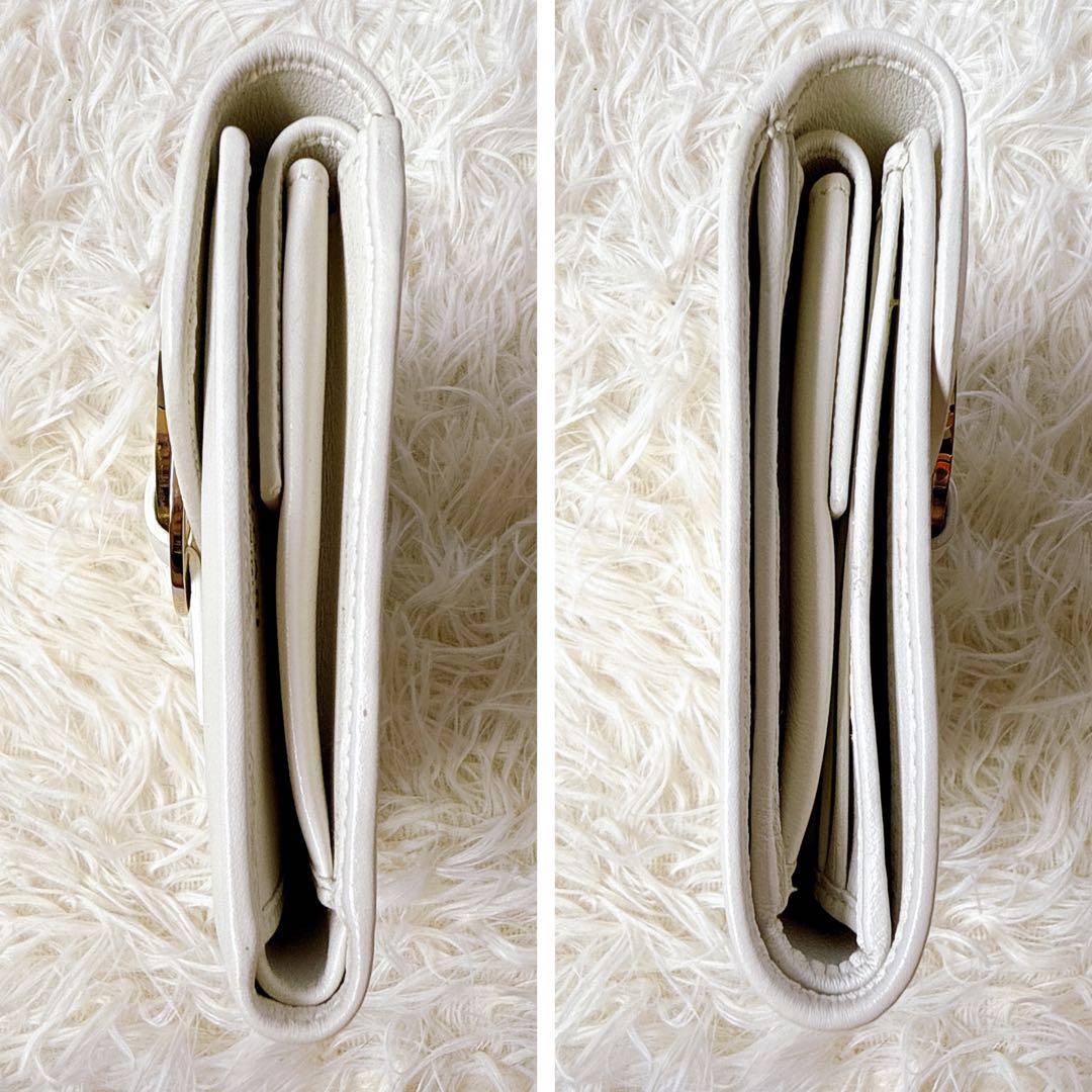 ブルガリ チャンドラ レザー 三つ折り 財布 ウォレット 小銭入れ 札入れ 白