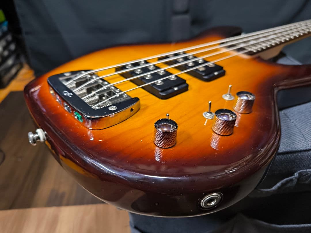 G&L L-2000 tribute エレキベース Bass