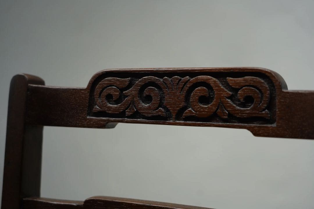 英国アンティーク　ウィリアムモリス　オーク材1900年頃　良品　チェア　椅子