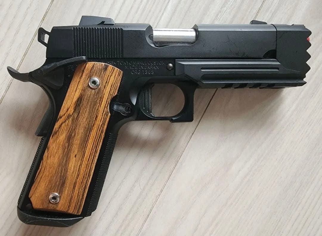 東京マルイ ストライクウォーリア 錦木千束 モデルガン