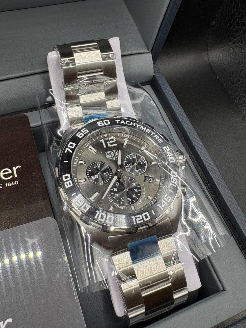 【新品未使用】タグホイヤーフォーミュラ1 CAZ1011.BA0842