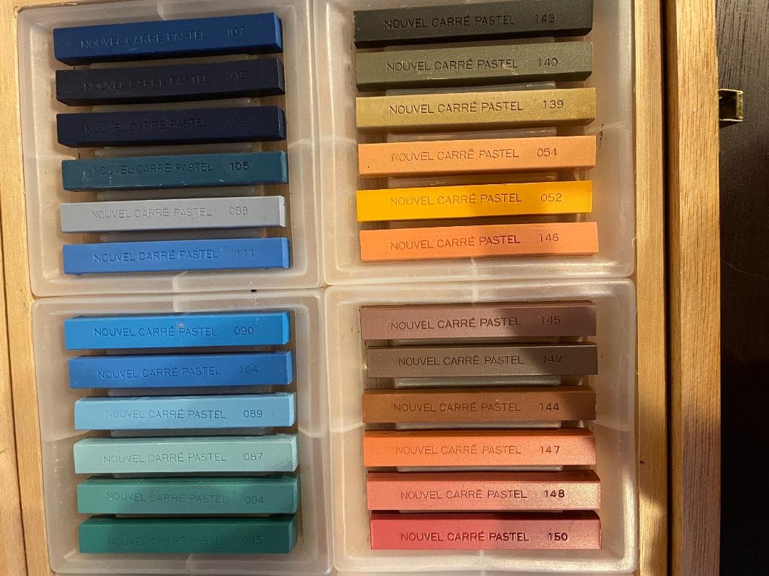 超美品❣️ヌーベルカラーパステル 96色セット ￼木箱入り ターレンスジャパン