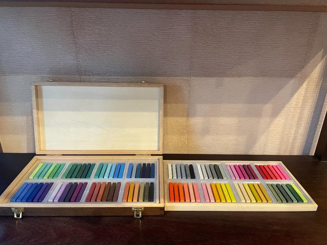 超美品❣️ヌーベルカラーパステル 96色セット ￼木箱入り ターレンスジャパン