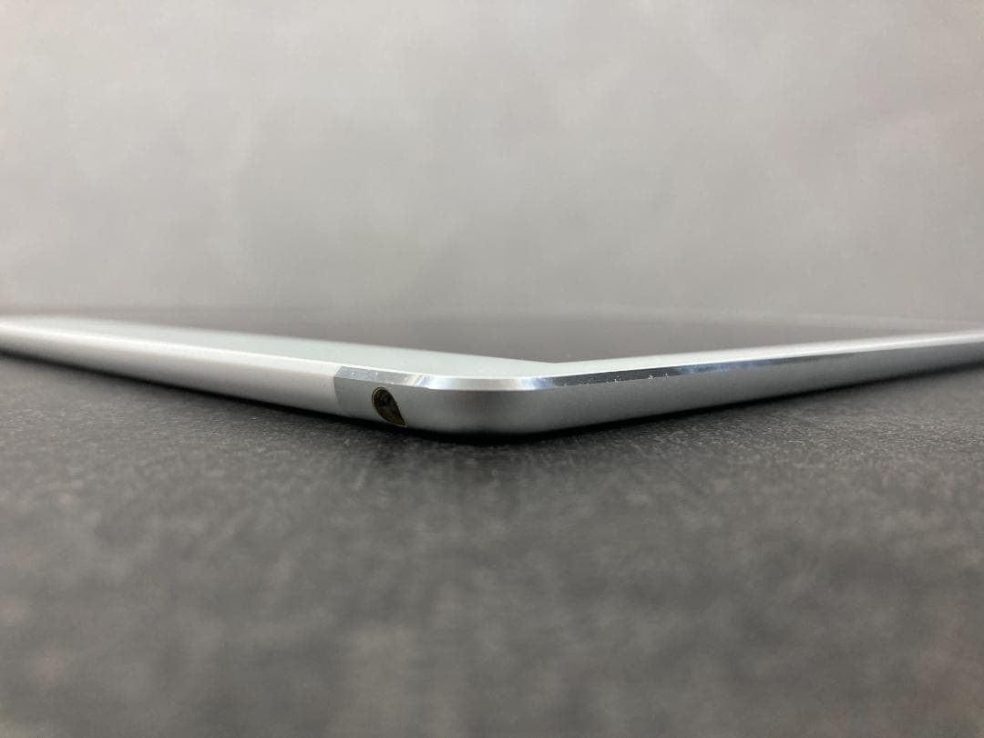 iPad Air 2 Wi-Fi+Cellular 16GB シルバー