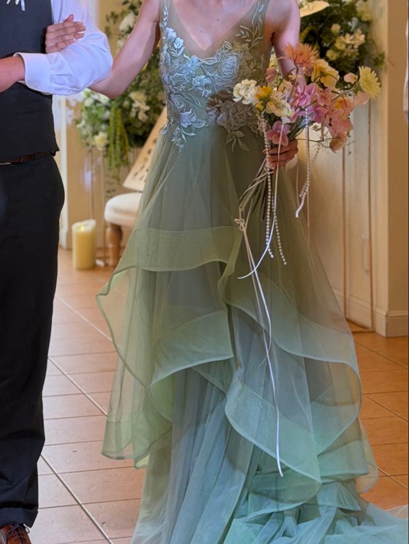 ⭐︎年末までの限定価格⭐︎THE URBAN BLANCHE カラードレスグリーン