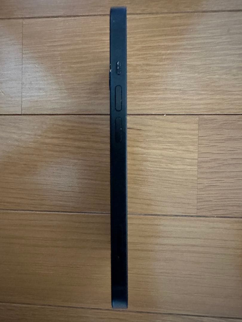 Apple iPhone 13 ブラック 本体