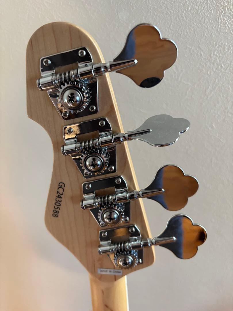 エレキベース Grass Roots G-AMAZE VN