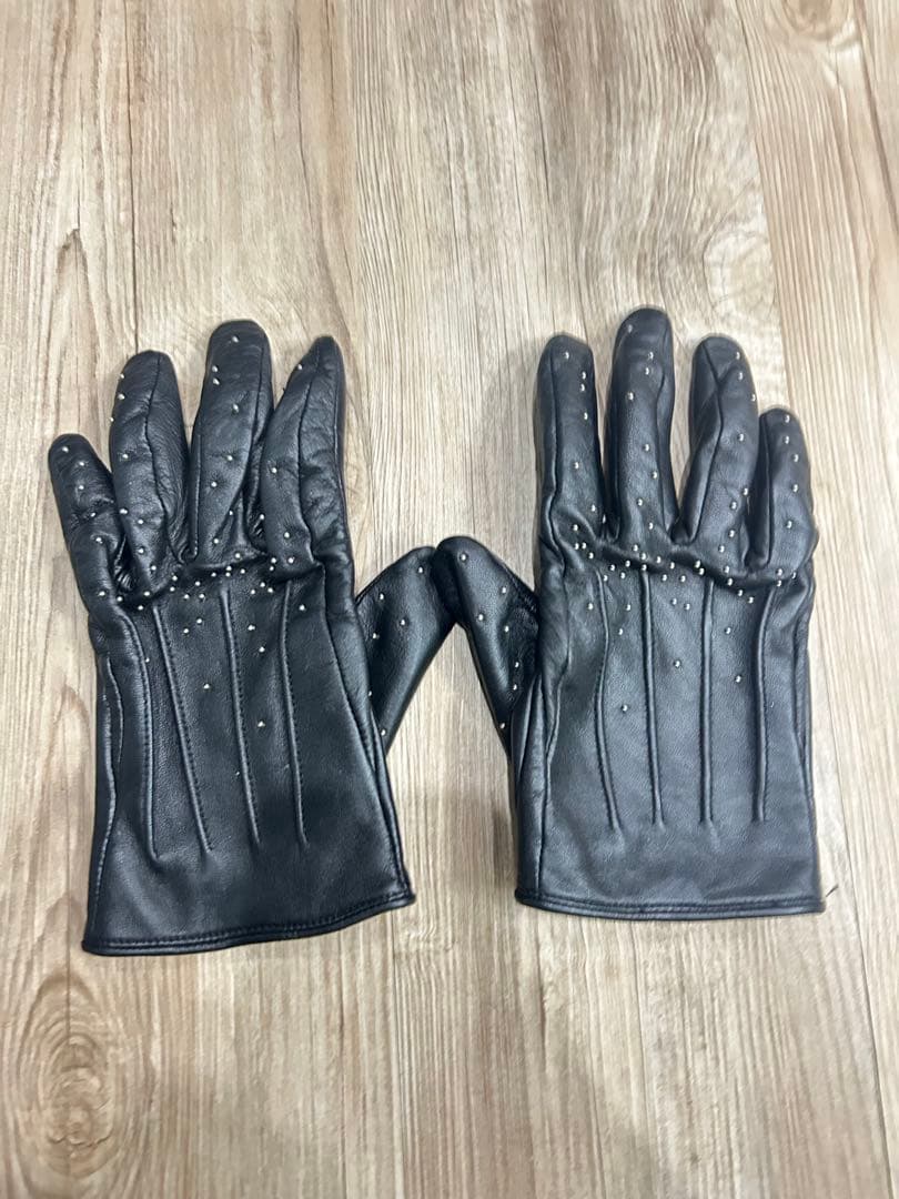 ラッドミュージシャン レザー手袋 スタッズ付き ブラック