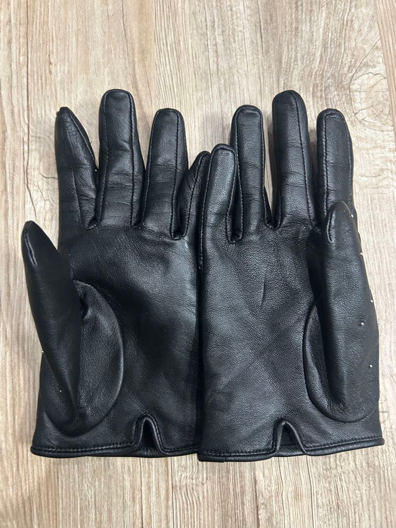 ラッドミュージシャン レザー手袋 スタッズ付き ブラック