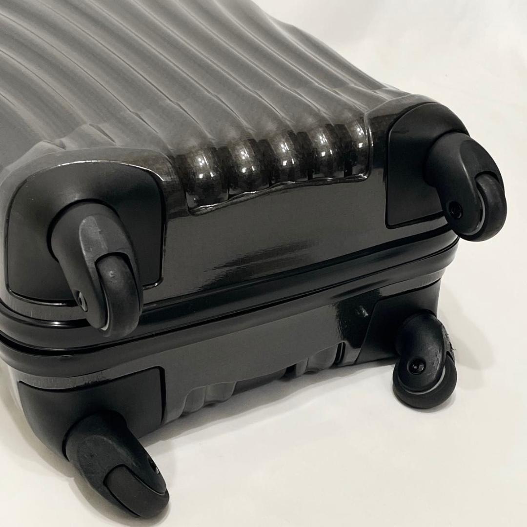 美品✨サムソナイト スーツケース コスモライト スピナー55 黒