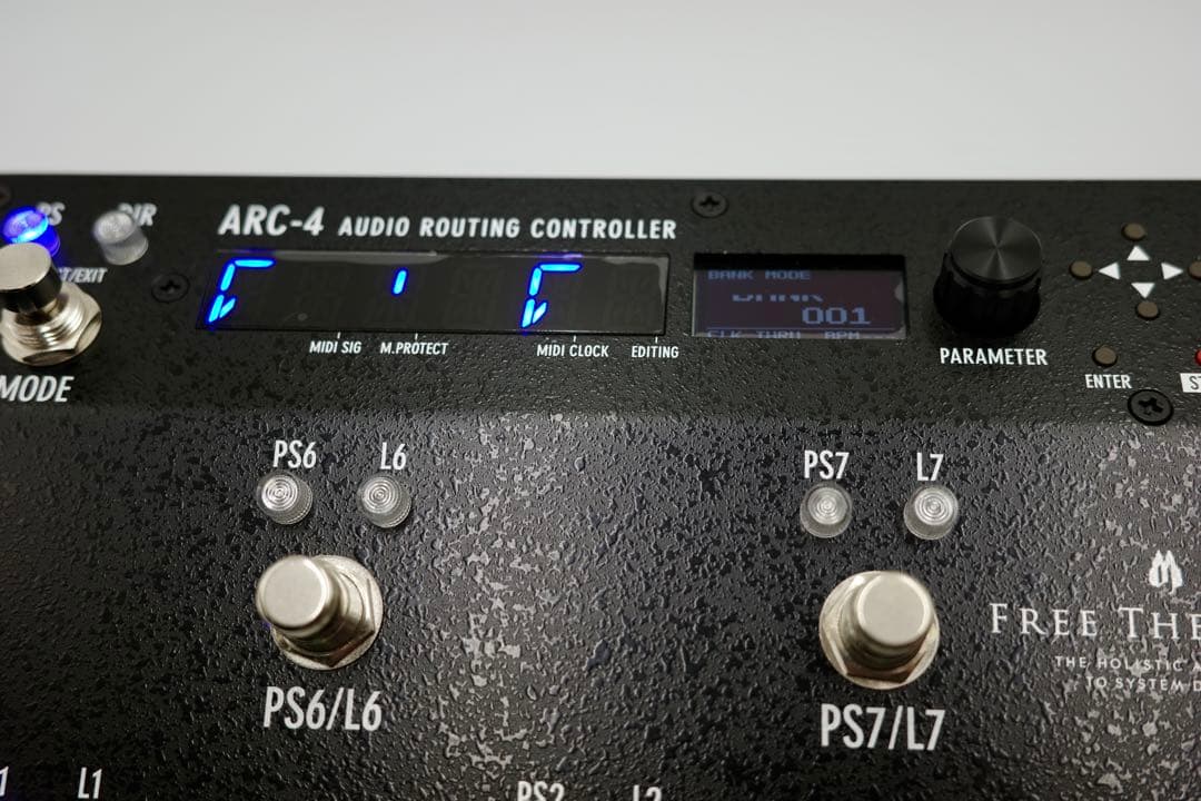 FREE THE TONE ARC-4 スイッチャー