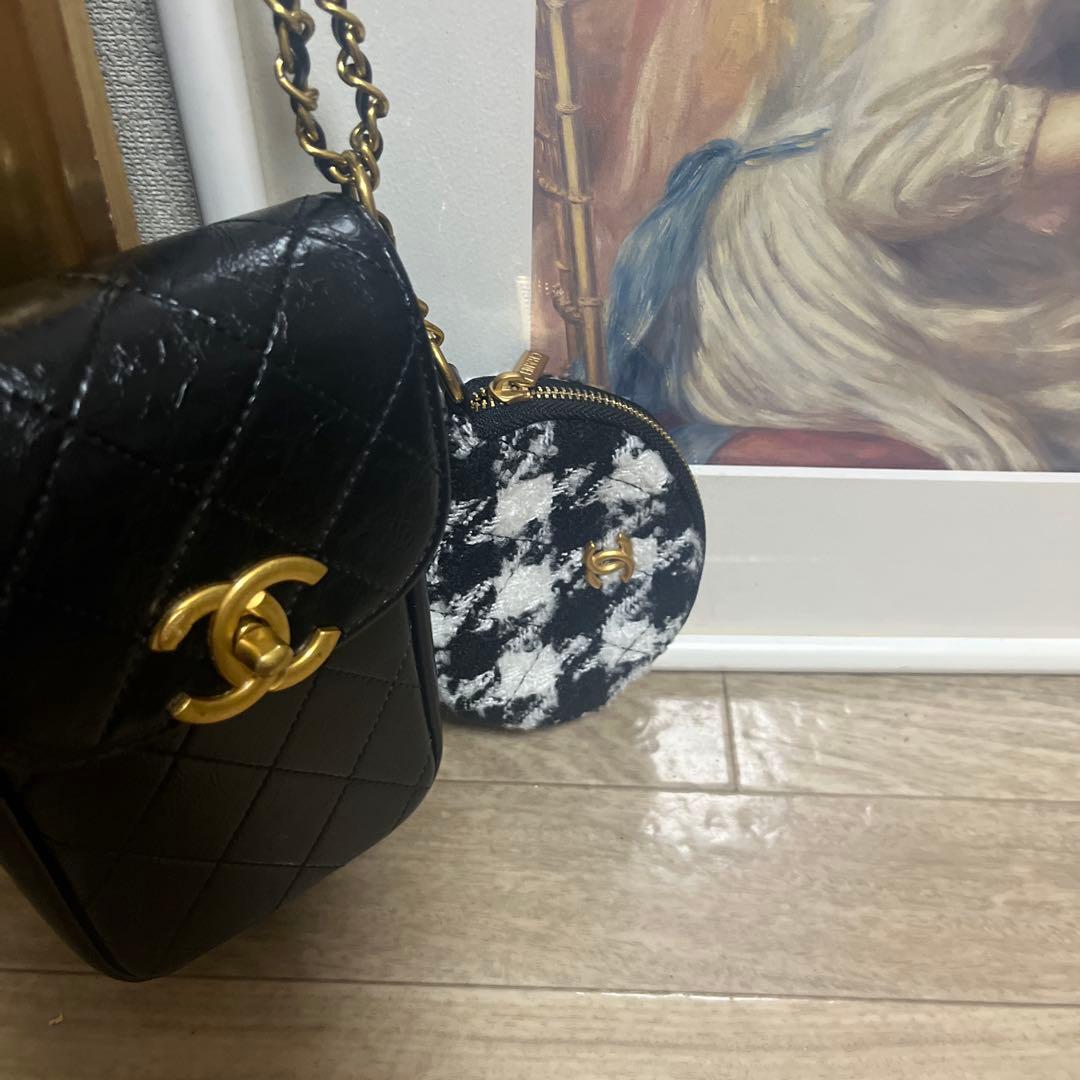 ま*ろ様 【CHANEL】スマホショルダー