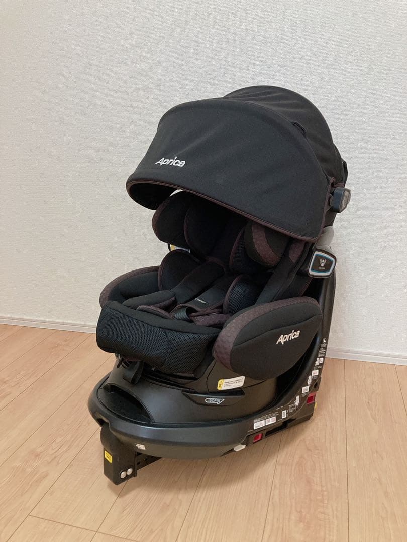 Aprica フラディア グロウ ISOFIX 360°セーフティー　即日発送