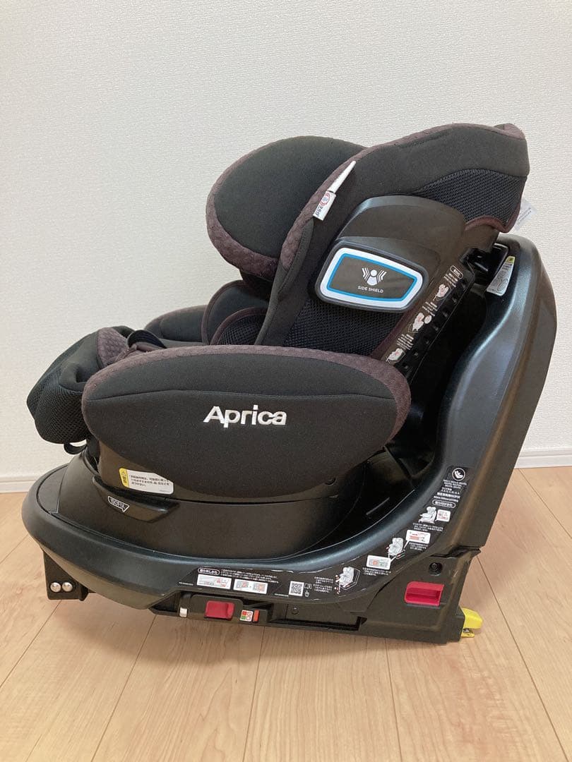 Aprica フラディア グロウ ISOFIX 360°セーフティー　即日発送