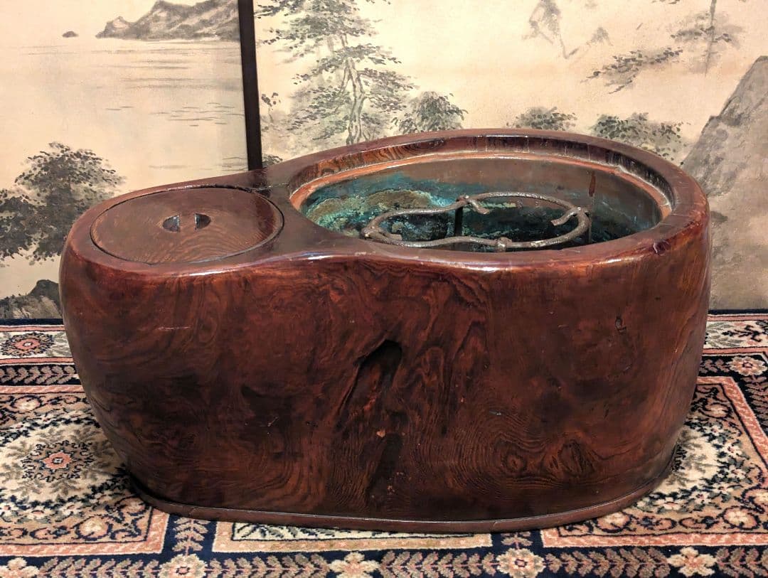 天然木切抜瓢箪形火鉢　瓢箪形五徳付き　　　民芸家具　時代家具　古民具　囲炉裏
