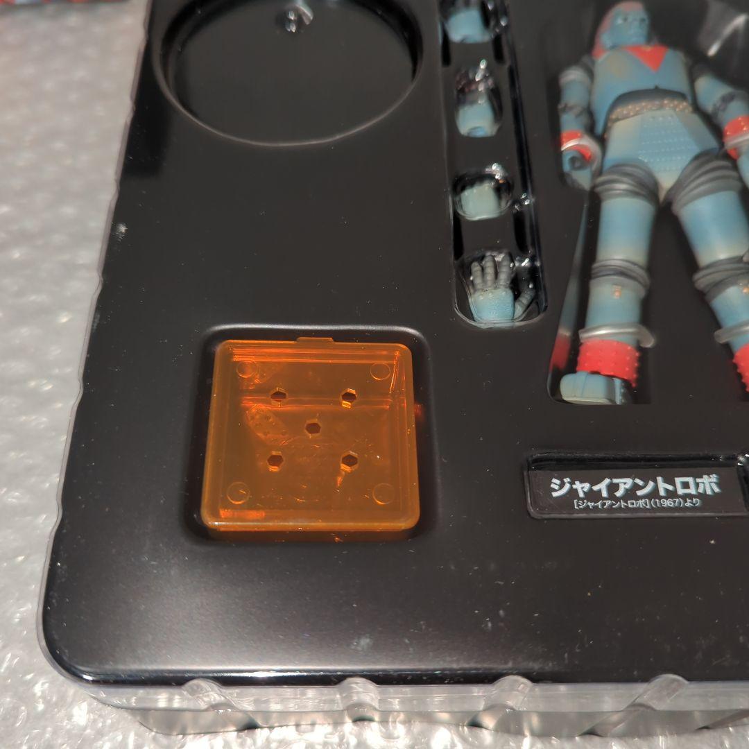 【希少・未使用】特撮リボルテック ジャイアントロボ アクションフィギュア