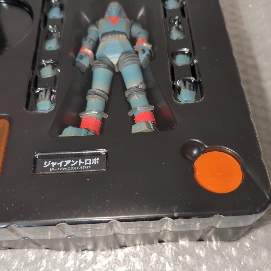 【希少・未使用】特撮リボルテック ジャイアントロボ アクションフィギュア